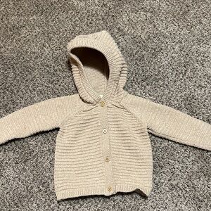 Petite Maison button sweater